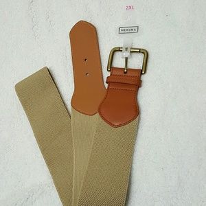 NWT Woman's 2XL Kahki Stretch Belt